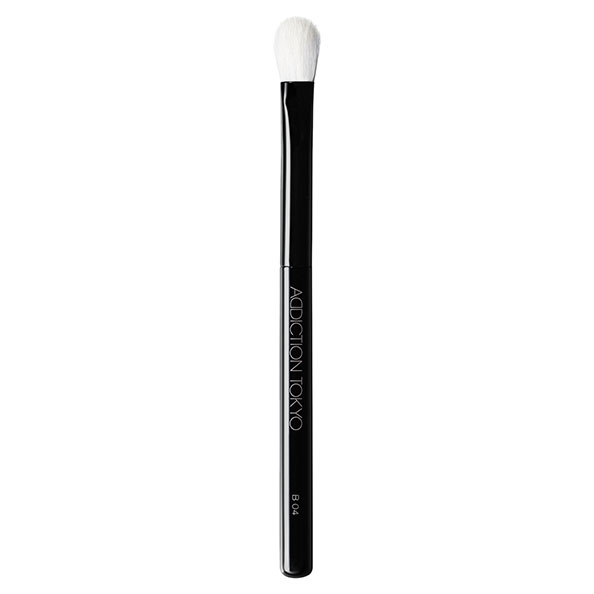 THE EYESHADOW BRUSH B 04