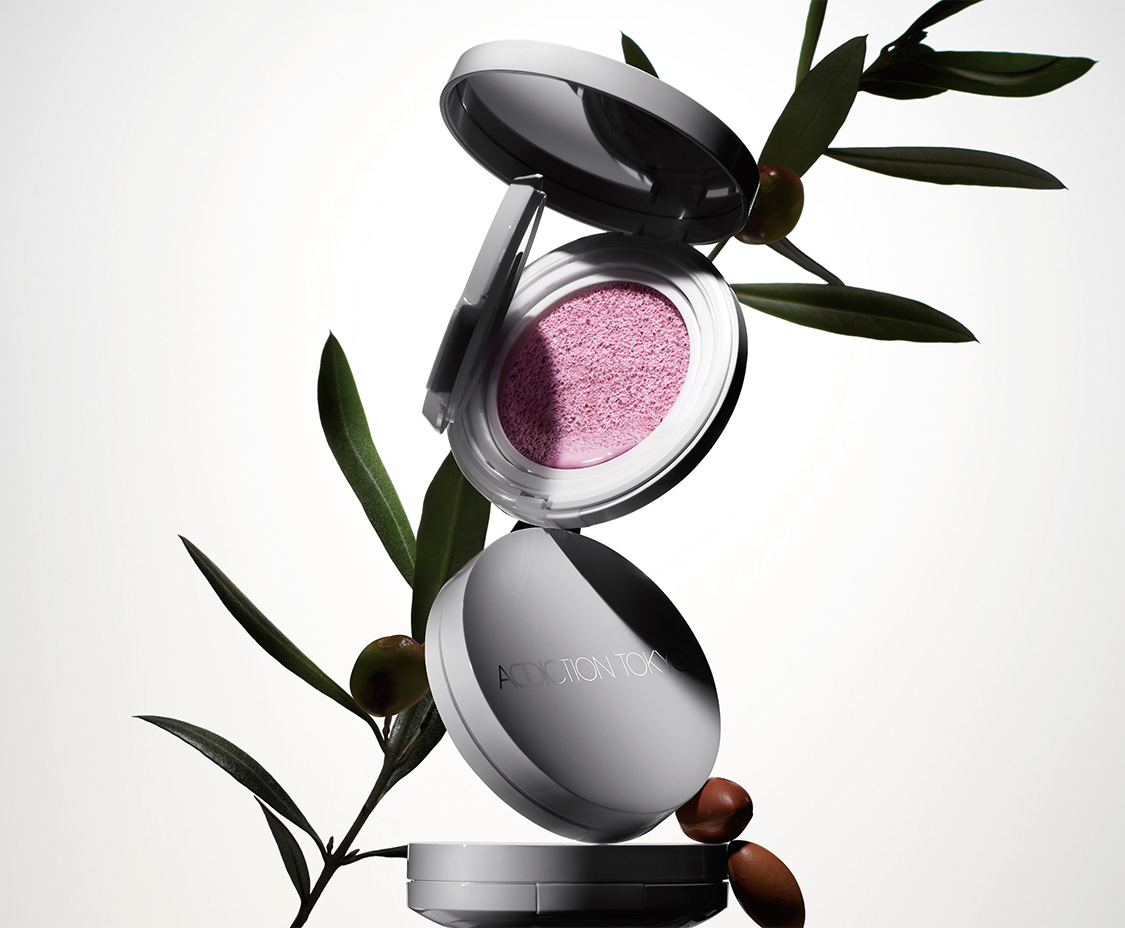 Base Make-up (UV Touch Up Cushion)