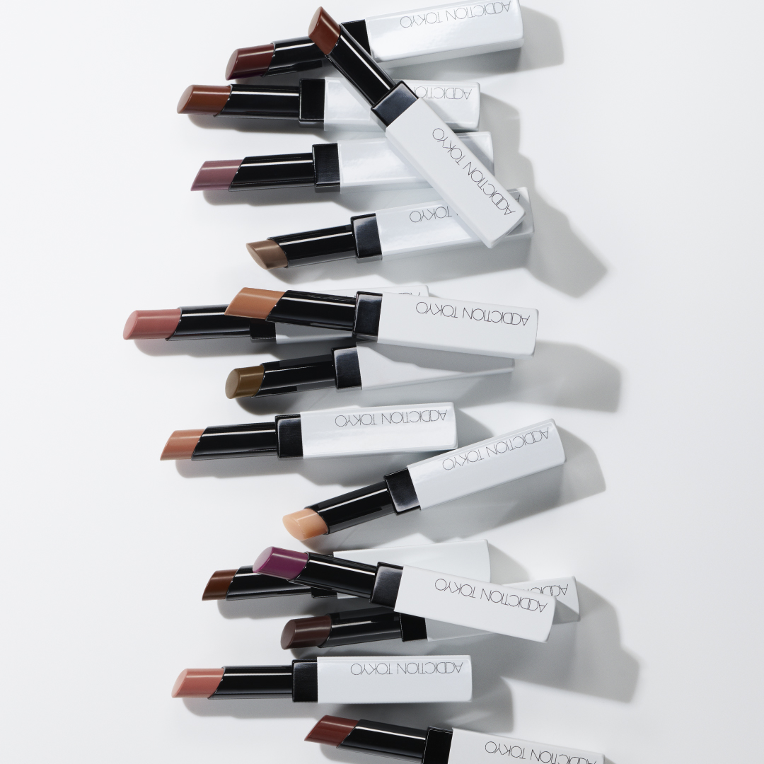 “LOCK THE BEST MOMENTS” THE LIP BALM SOFT MATTE/GLOW TINT