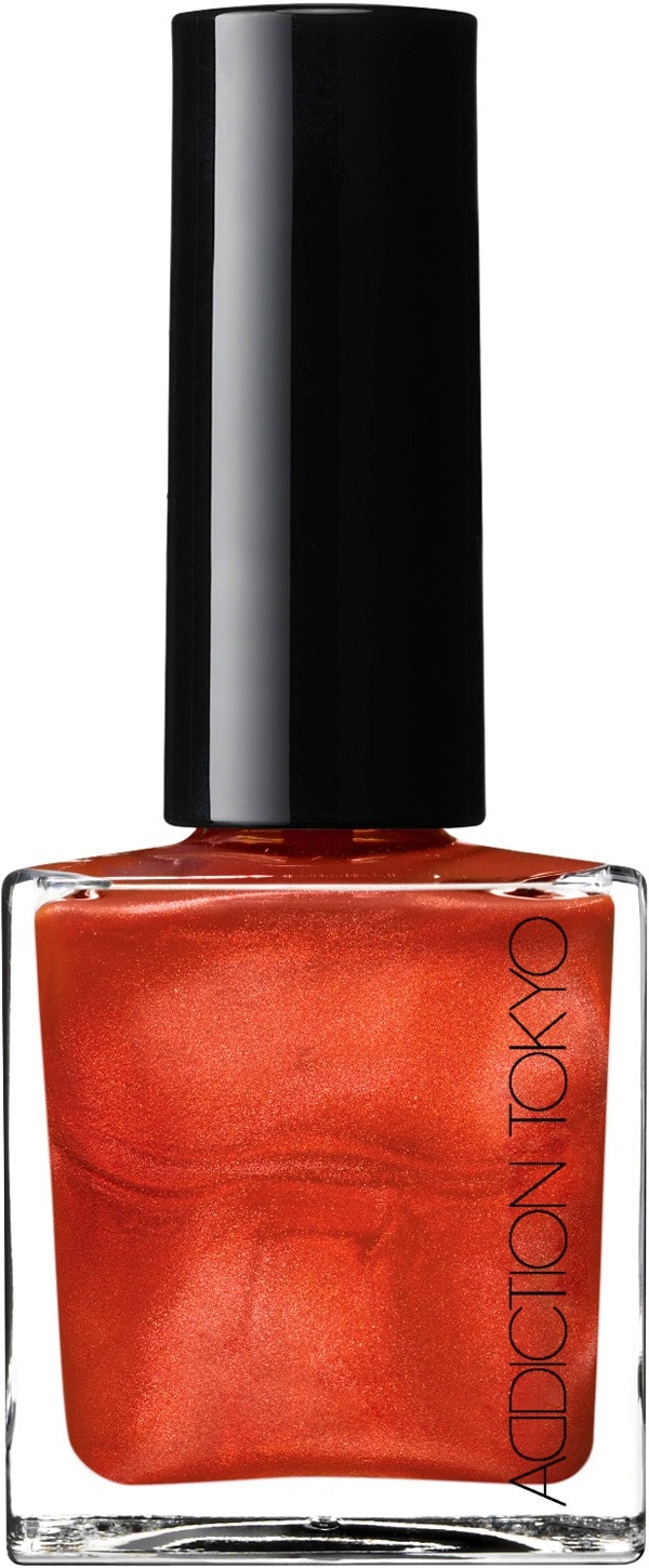 THE NAIL POLISH + “UNKNOWN FAMILIAR”